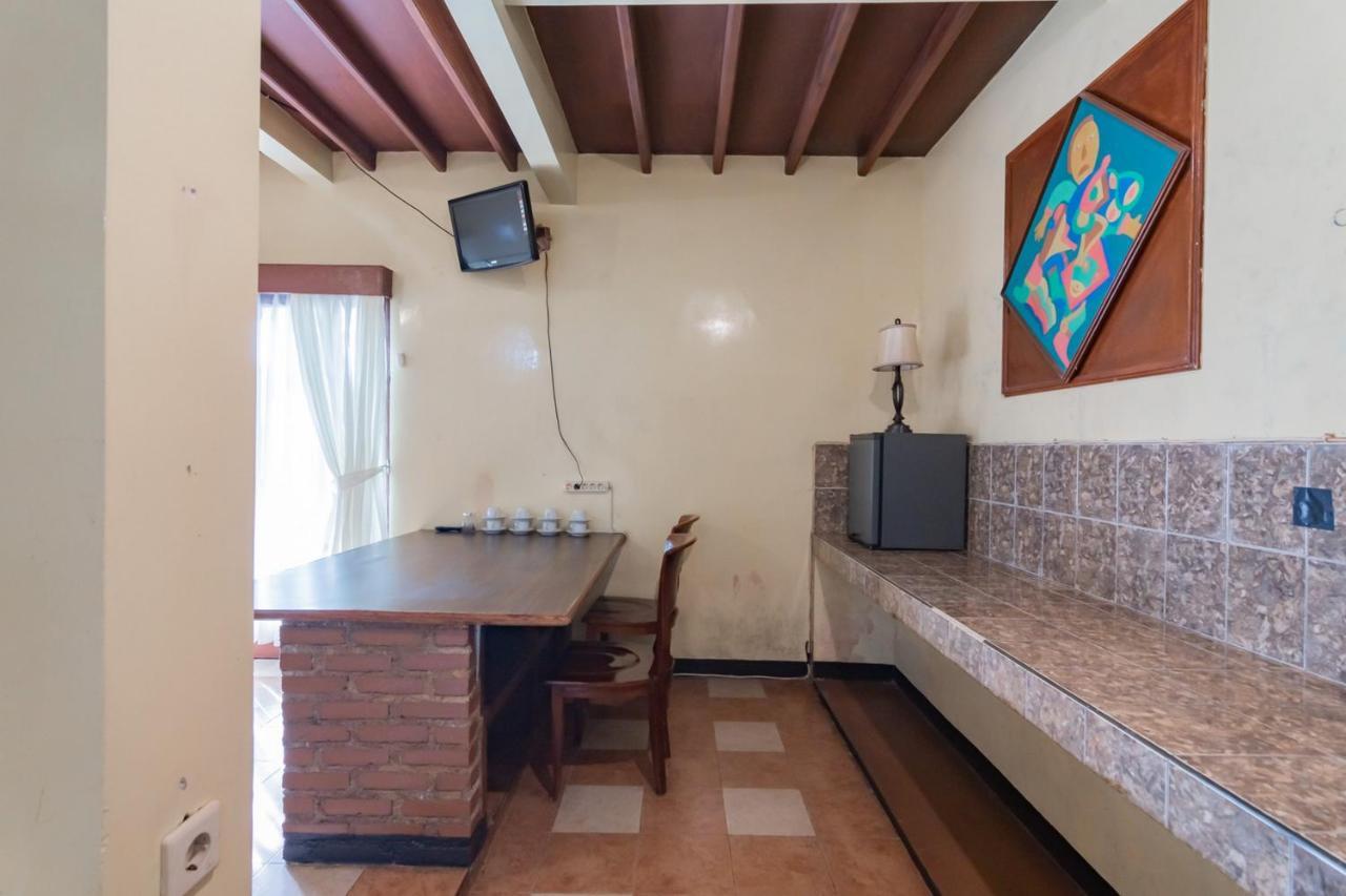 Samakta Guest House Lembang Exterior foto